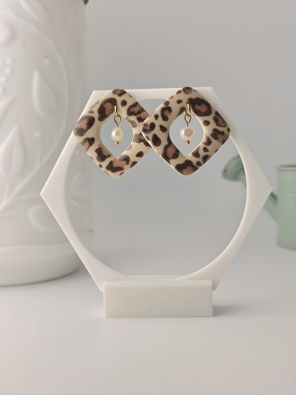 Mireille animal, boucles d'oreilles polymère — Ora Angers